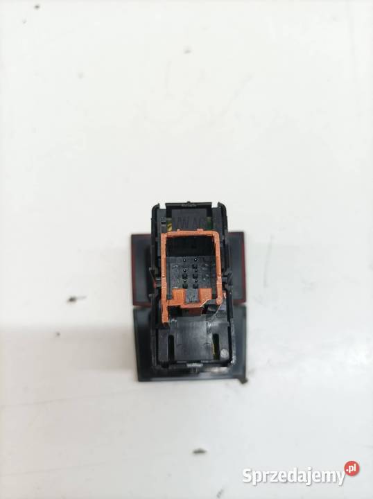 PRZEŁĄCZNIK AWARYJNYCH 654953507 Skoda Scala I