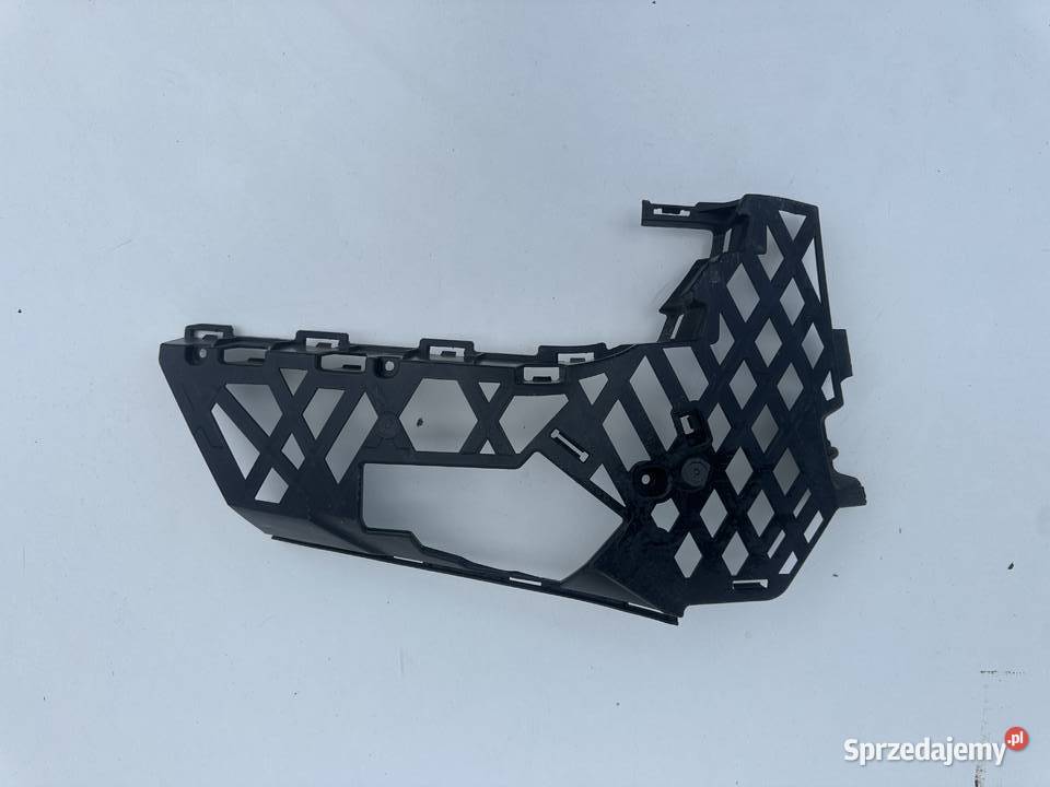 VW PASSAT B8 1423 PRAWE MOCOWANIE ŚLIZG ZDERZAKA Karoseria Międzychód sprzedam