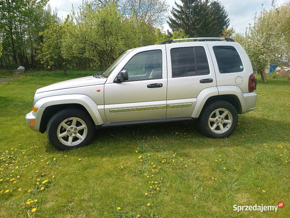 Jeep Cherokee Libertyn KJ moc silnika 163 Rok produkcji 2005 Pasłęk
