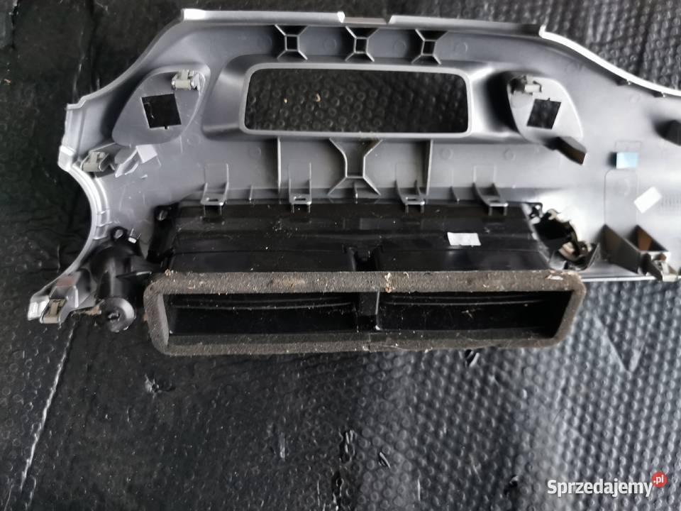 Kratka nawiewu dekor listwa ozdobna citroen c3 Rok produkcji 2010 wielkopolskie