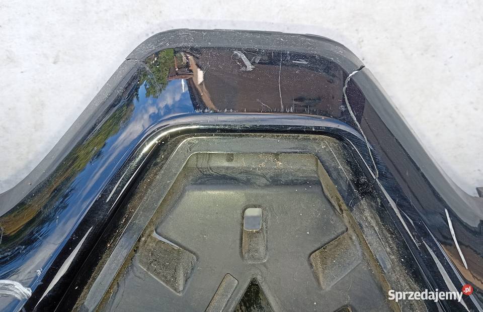 Renault Captur I atrapa grill zderzaka Przeźmierowo