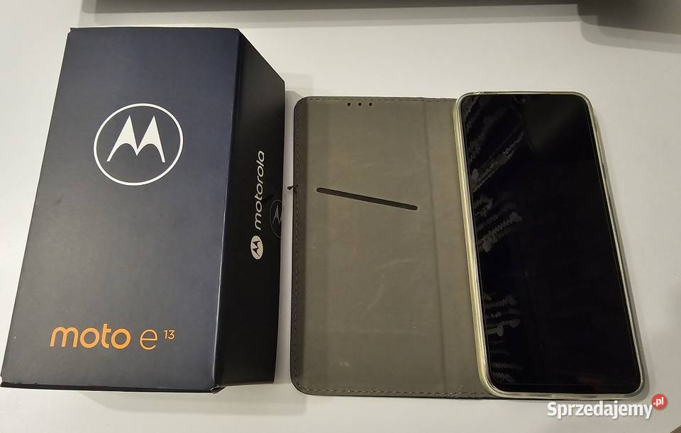 Sprzedam Smartfon Motorola Moto E13 Biała Skierniewice