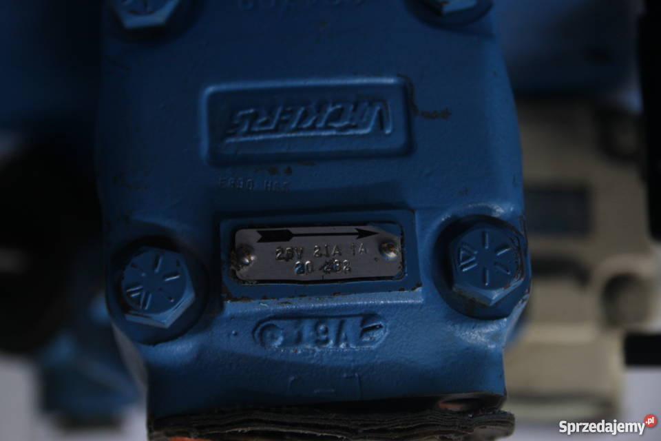 vickers 20V 21A 1A Otwock