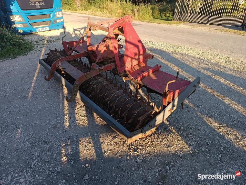 Brona wirowa Kuhn HR 300 Brony