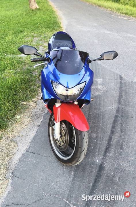 Honda CBR 600 F4 PC35 serwisie garażowany