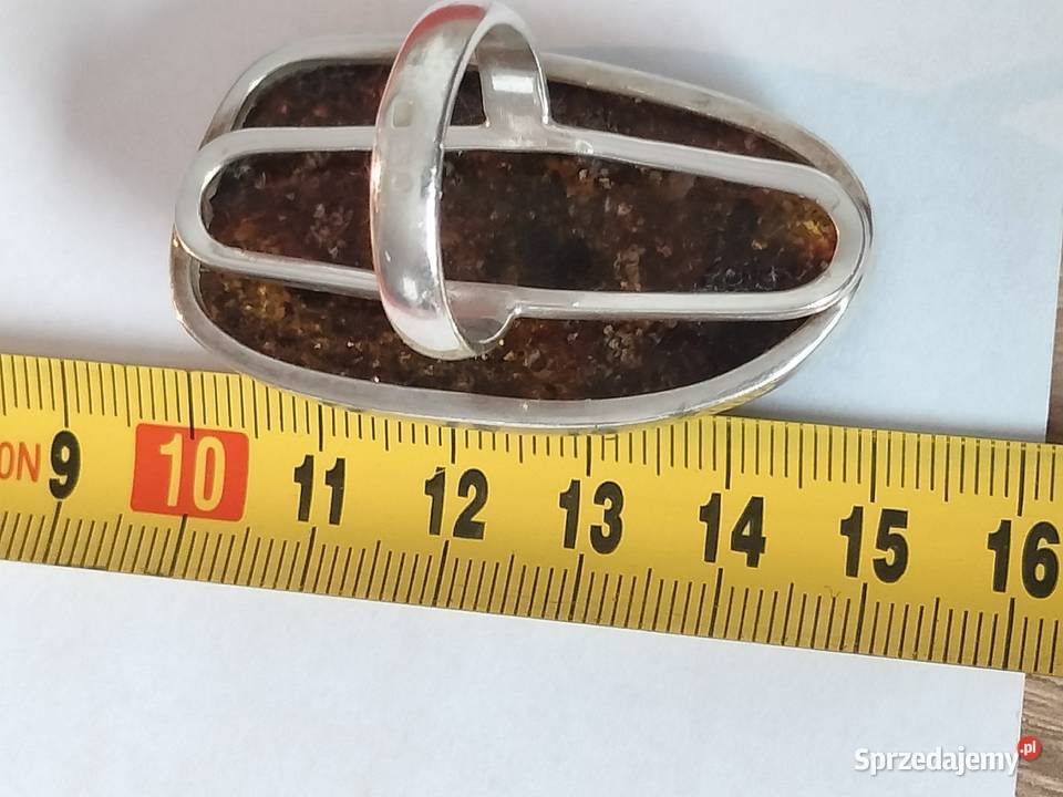 Duży pierścionek bursztyn bałtycki i srebro 925