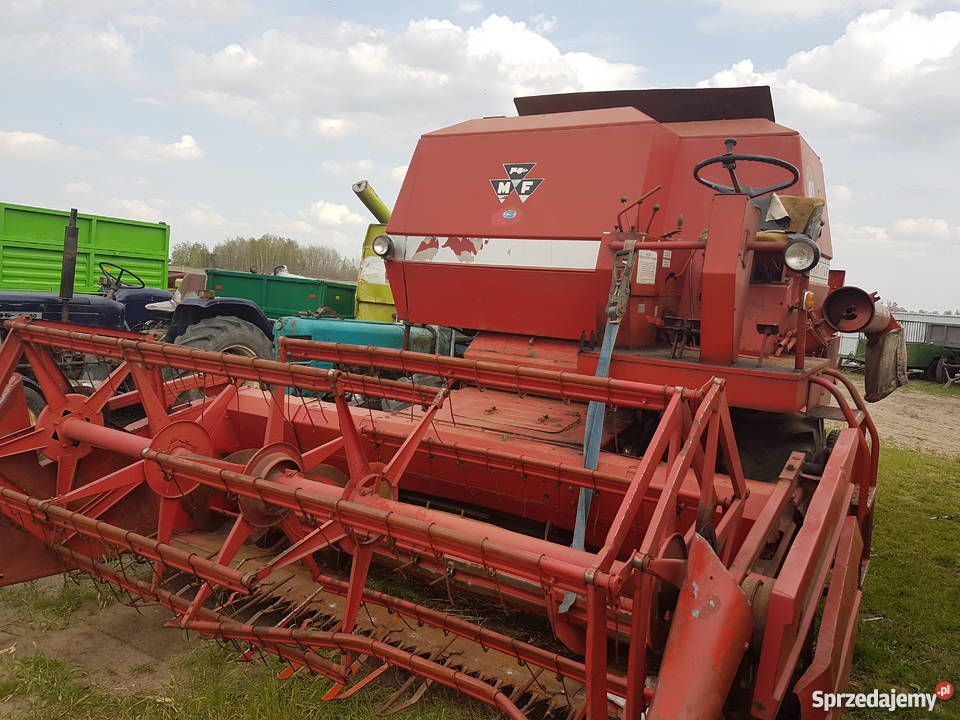 Kombajn zbożowy Massey Ferguson 487 na części nieuszkodzony Kombajny mazowieckie Radom