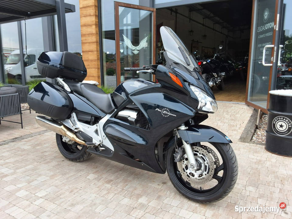 Honda ST piękny 3 KUFRY Zadbany dobra KUP ONLINE wielkopolskie Stare Miasto sprzedam