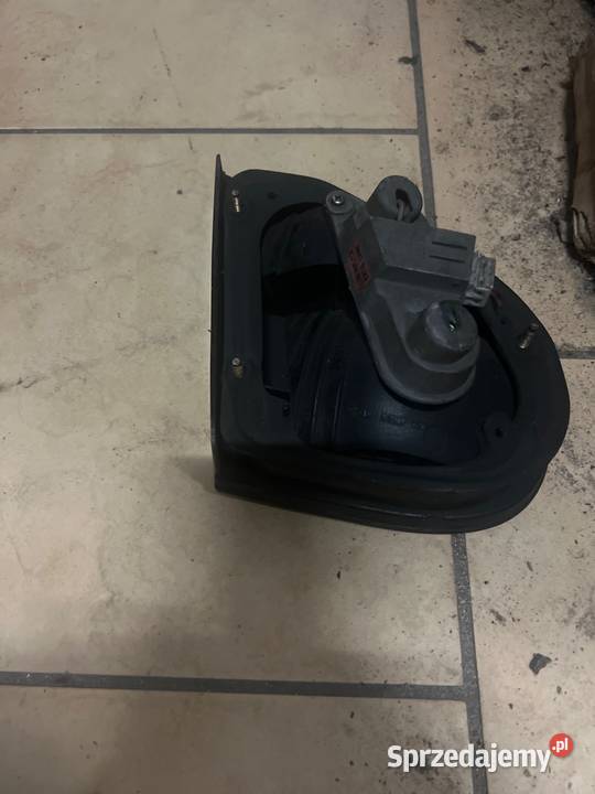 Lampa tyl w klapę daewoo lanos Lampy tylne Motoryzacja Margonin