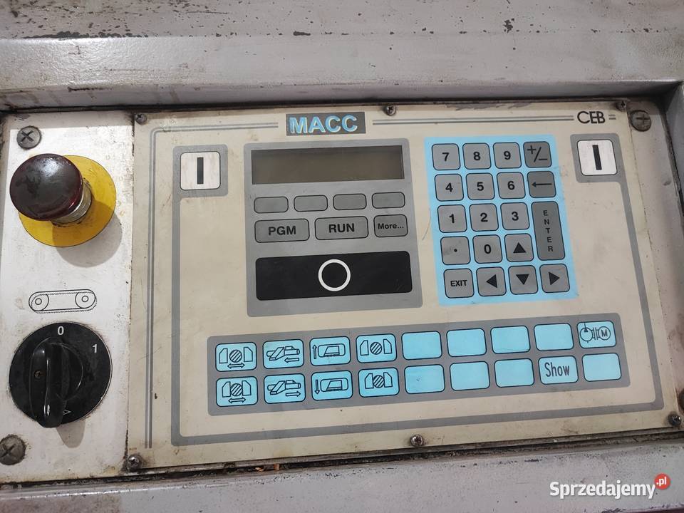 Piła taśmowa do metalu automatyczna z Maków Podhalański