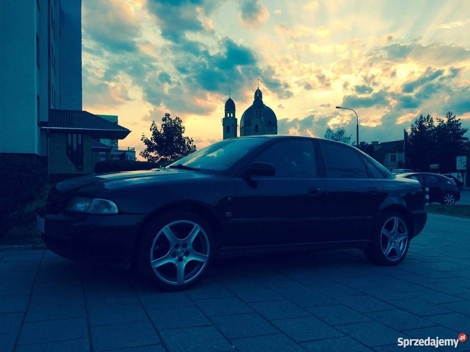 AUDI A4 B5 18 ADR 125 LPG 18 felga garażowany Białystok