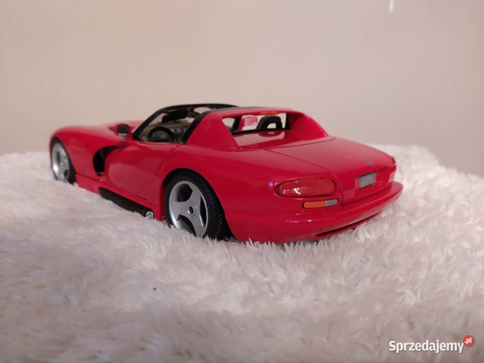 Dodge Viper czerwony 118 Bburago Modelarstwo sprzedam
