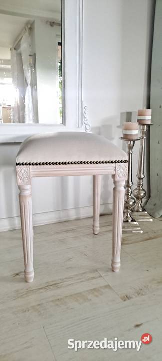 Stylowa pufa podnóżek stołektaboret Shabby Chic