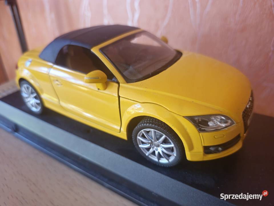 Model Audi TT 8J Roadster 124 Cararama Hongwell Legnica