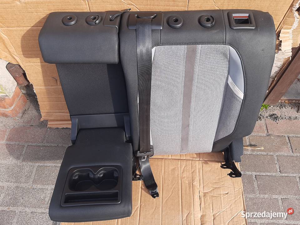 OPEL ASTRA L KOMBI ZAGŁÓWEK PRAWY KANAPY SKÓRA wielkopolskie Rawicz sprzedam