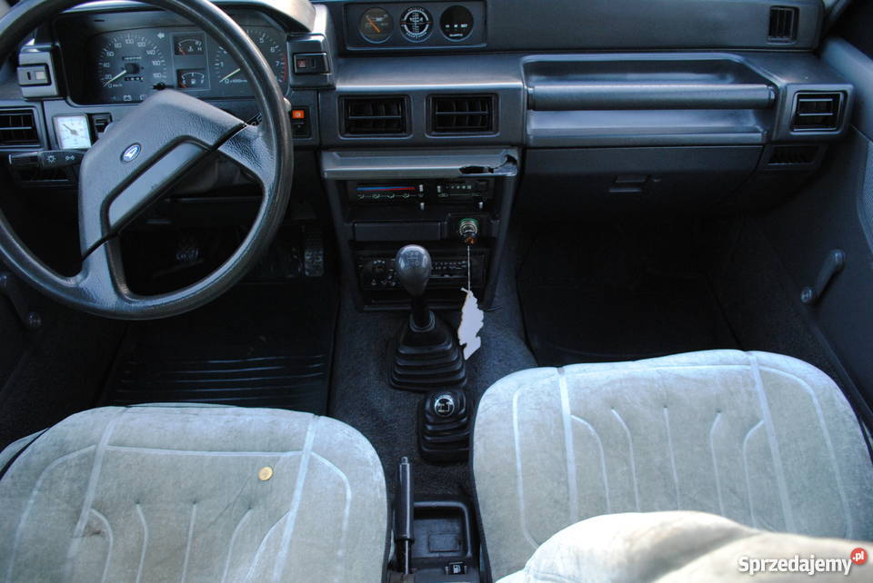 DAIHATSU FEROZA 16 4X4 2 właściciel Rybnik