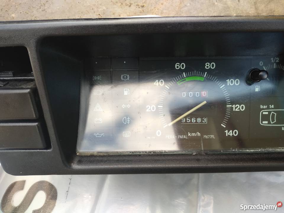 Licznik Fiat 126p Fl i inne Wyposażenie wnętrza Konin