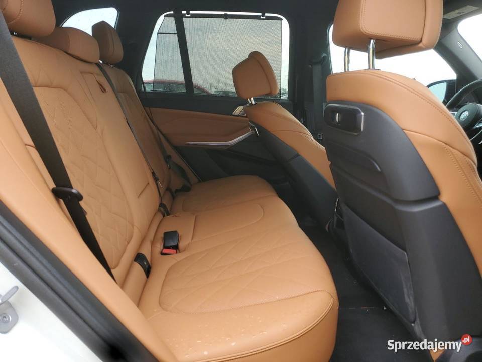 2024 BMW X5 M60I 4/5 sprzedam