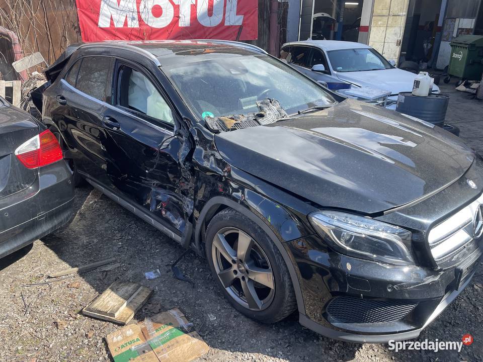 Mercedes GLA 250 2016r Europa niski przebieg benzyna Nowy Targ