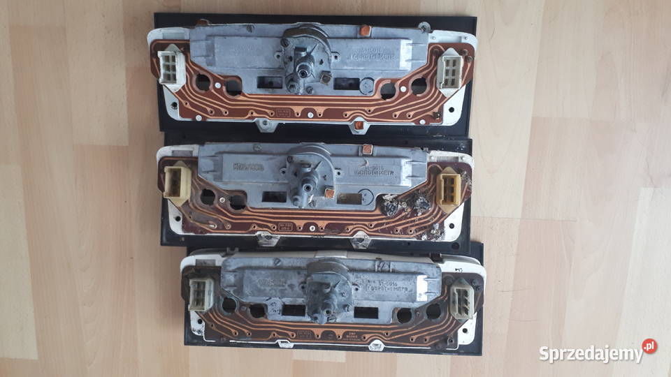 Fiat 125p 3 x prędkościomierze śląskie