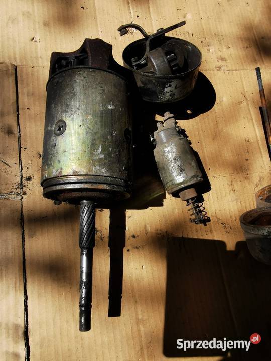 Rozrusznik R10 a 24v 48Kw na części STAR 200 Kościan
