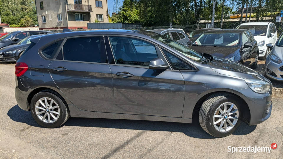 BMW 216