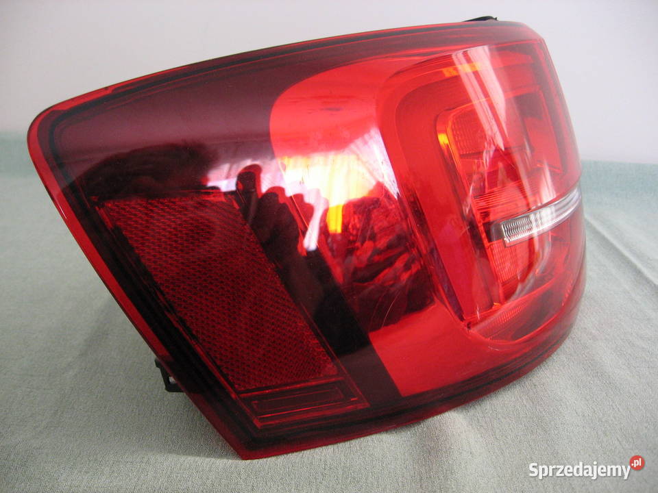 5C6945207E VW Jetta Lampa tylne lewa Używana mazowieckie
