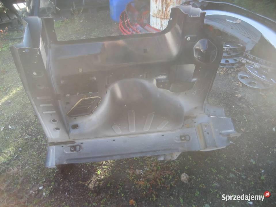 citroen berlingo iii 0817r błotnik tył lewy Rakoniewice