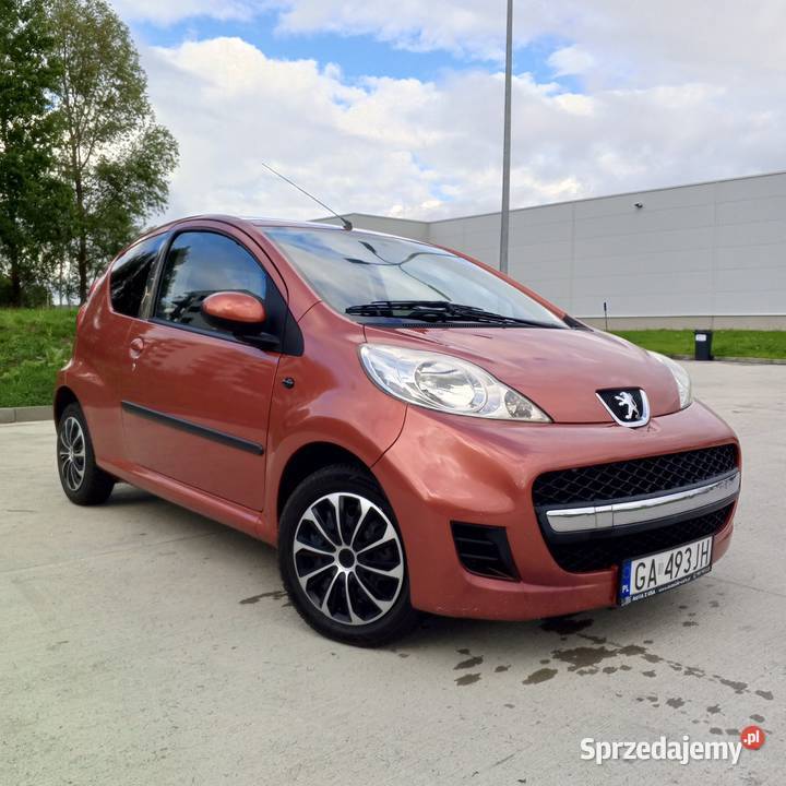 Peugeot 107 10 benzyna Klima ładny Rumia