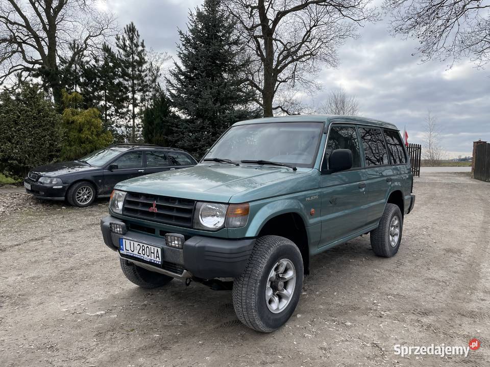 Mitsubishi Pajero 100KM Samochody osobowe