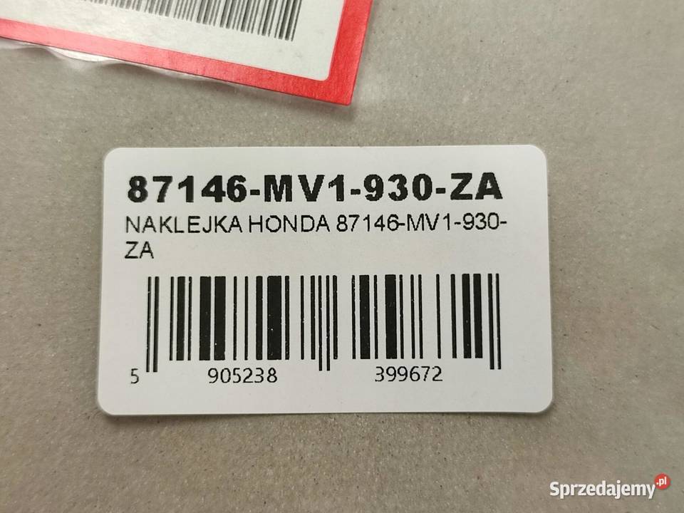NAKLEJKA NA CZACHĘ L STR HONDA XRV750 AFRICA