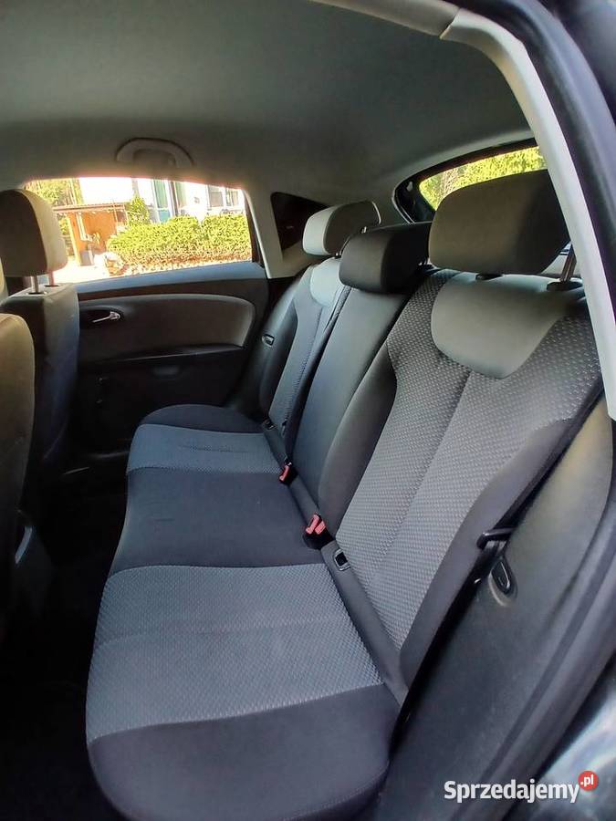 Seat Leon 16 MPI 102 2006 Myszyniec