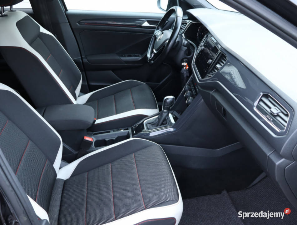 VW TRoc 15 TSI asystent pasa ruchu sprzedam