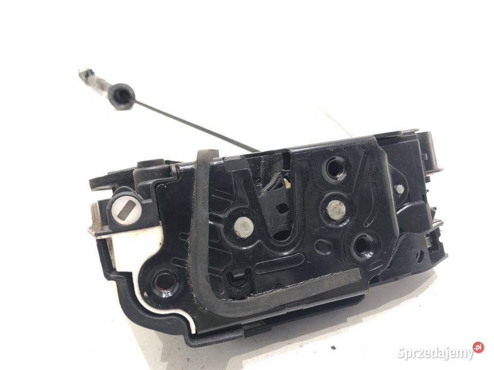 ZAMEK DRZWI LEWY TYŁ VW GOLF VII Hatchback