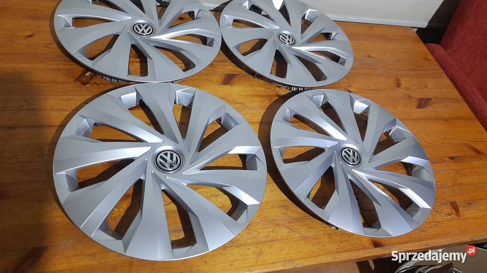 ORYGINALNE KOŁPAKI 4sztuki 15 VW POLO VI Garby