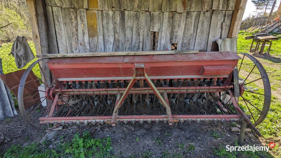 Siewnik złożony z 15 konnego Obryte