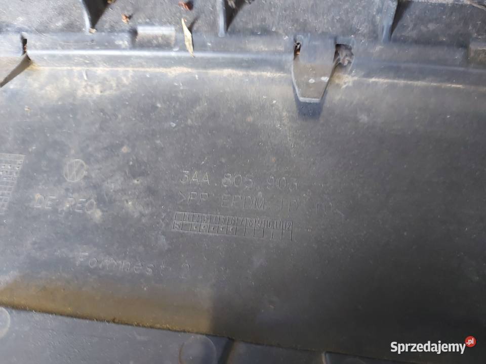 VW PASSAT 13r zderzak przód 3AA807221 Zderzaki świętokrzyskie Kielce sprzedam