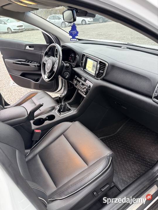 Kia Sportage 16 benzyna 2016r autoalarm Tomaszów Lubelski