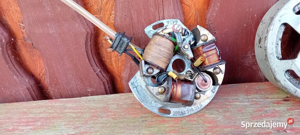 Zapłon iskrownik magneto koło romet motorynka Układ elektryczny, zapłon Parzęczew