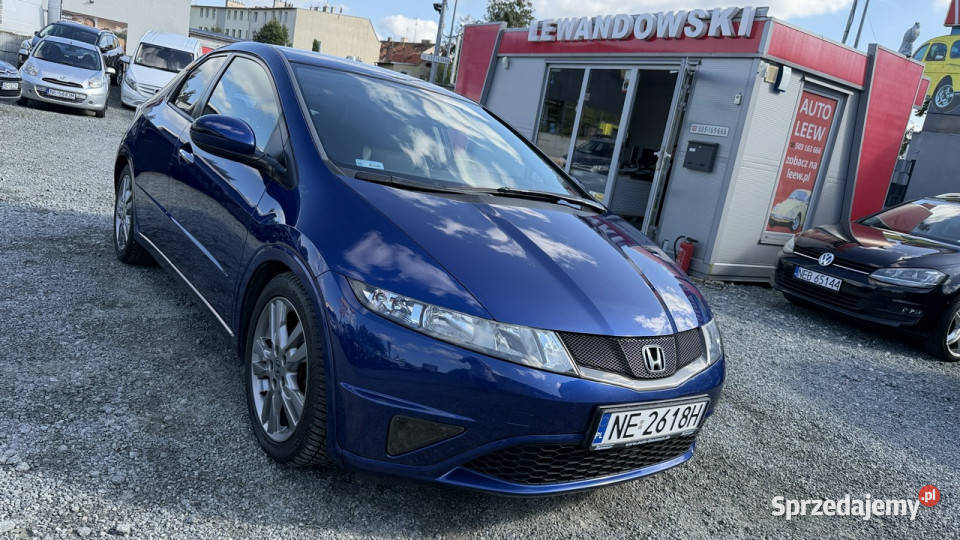 Honda Civic 18 Benzyna Moc 140 Zarejestrowany aluminiowe felgi Elbląg