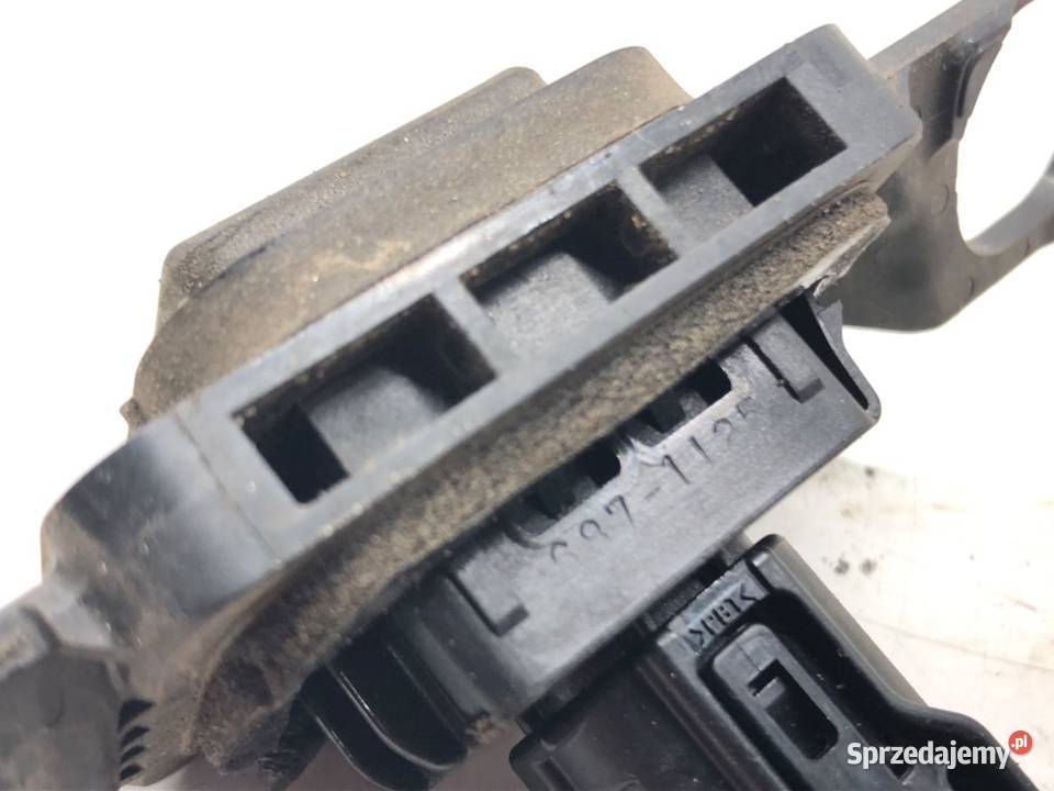 KLAMKA KLAPY TYŁ TOYOTA COROLLA E21 osobowe Klapy bagażnika podkarpackie