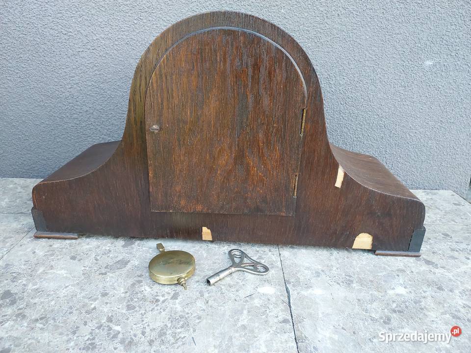 104 Stary zegar bufetowy Kienzle kapelusz Tczew