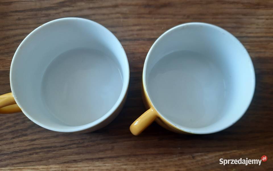 Dwa kubki z kolekcji Kaszubskiej Zakłady Morąg