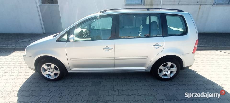 Śliczny VW Touran zamiana Paczków