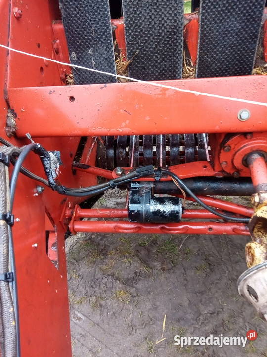 Prasa HESSTON 5630 Prasy