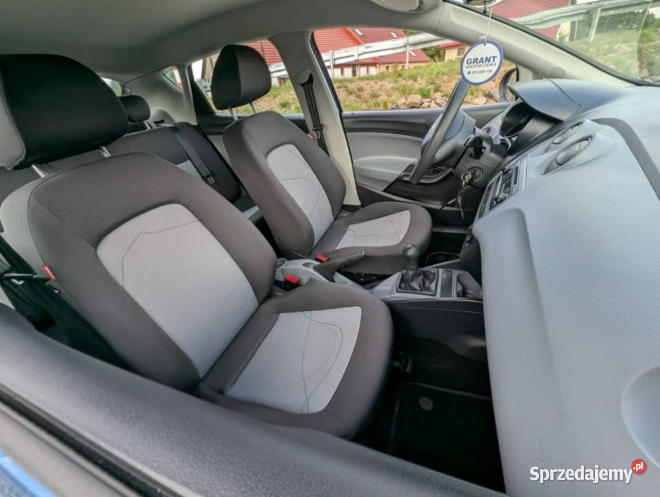 Seat Ibiza Zadbane Ekonomiczne 12 benzyna 70