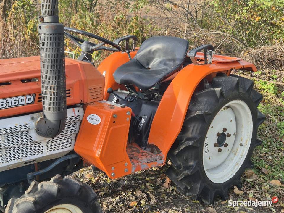 Traktorek traktor KUBOTA B1600D 16 44 Małuszyn