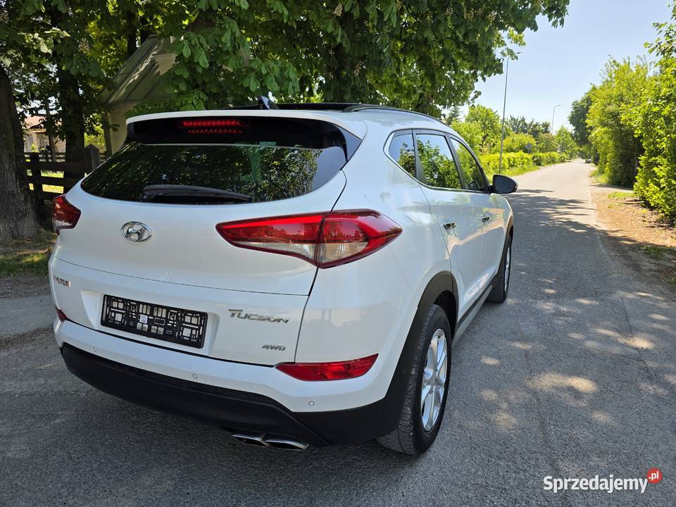 Hyundai Tucson 20CRDI 184 4X4 AUTOMAT 1995cm3 Lublin