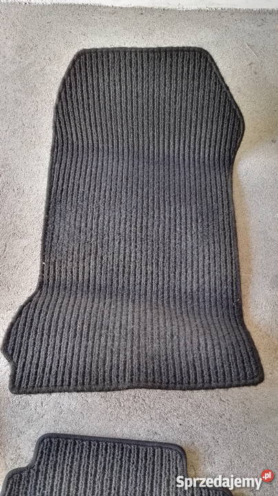 Oryginalne dywaniki rypsowe do Mercedes W210 Części Ostrowiec Świętokrzyski