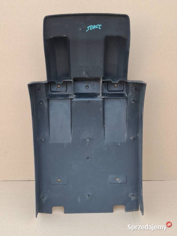 VOLVO FH4 BŁOTNIK PODKABINOWY LEWY PRAWY KOŁO Bieleń sprzedam